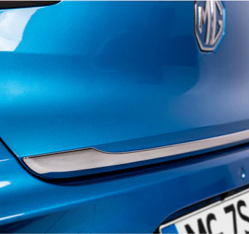 Heckklappenzierleiste verchromt